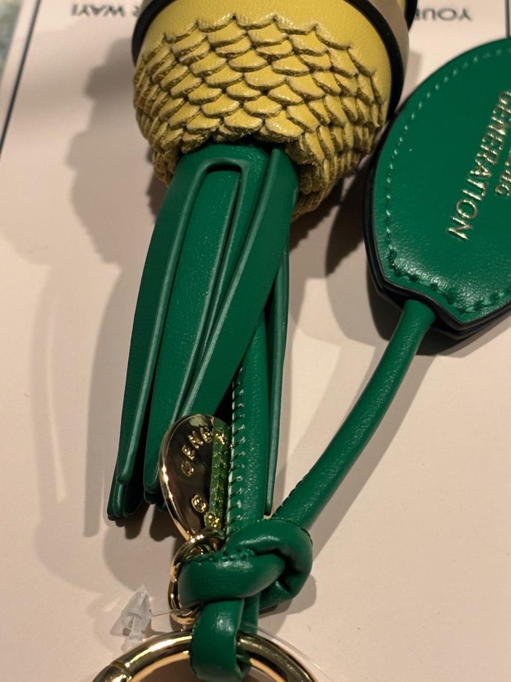 NWT BCBGeneration 3D Pineapple Bag Charm Yellow Green Faux Leather Keychain Gold - Picture 8 of 8